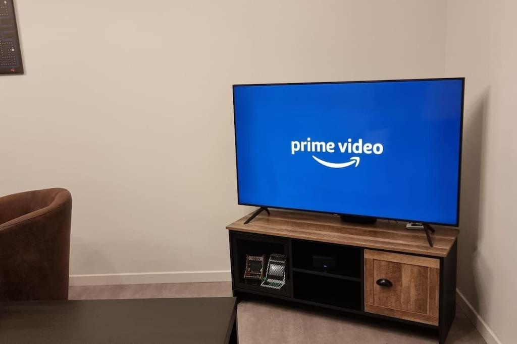 Belle Maison Climatisee Renovee Pac-Man Entre Collegues, Amis, Famille - Barbecue - Netflix - Prime - Baby Foot 50Cts Saint-Seurin-sur-l'Isle Bagian luar foto